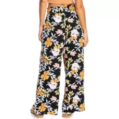 Famous Clothing Store -Famous Clothing Store 19571812419 1